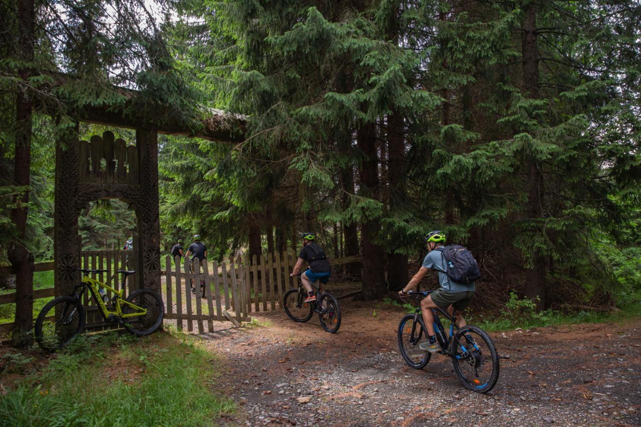 Adventure Lake Resort - Simared Baia Mare Zewnętrze zdjęcie