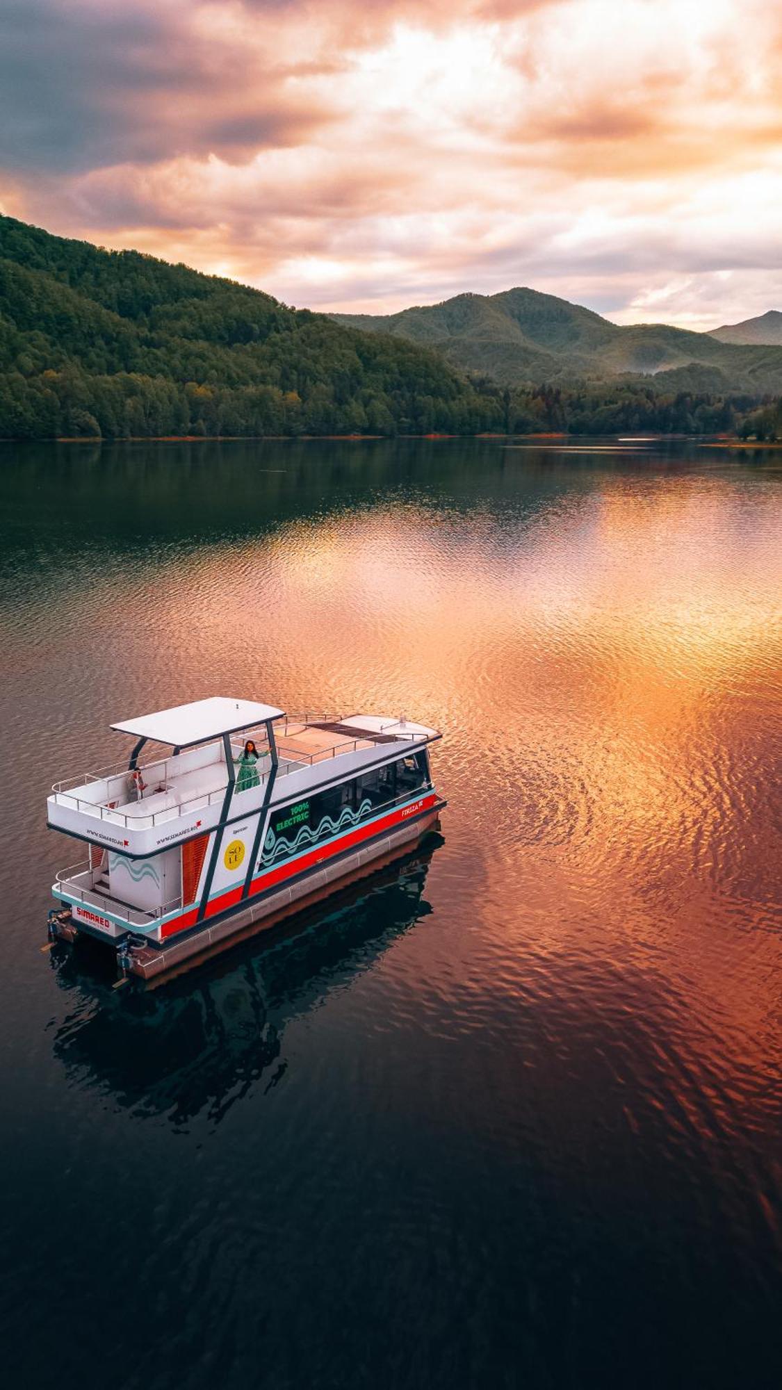 Adventure Lake Resort - Simared Baia Mare Zewnętrze zdjęcie